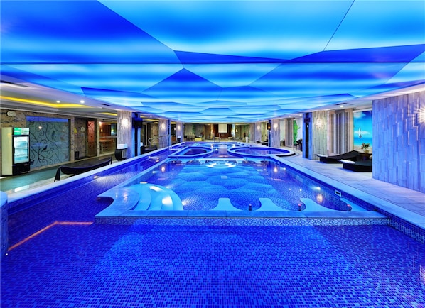 Indoor pool, outdoor pool, sun loungers