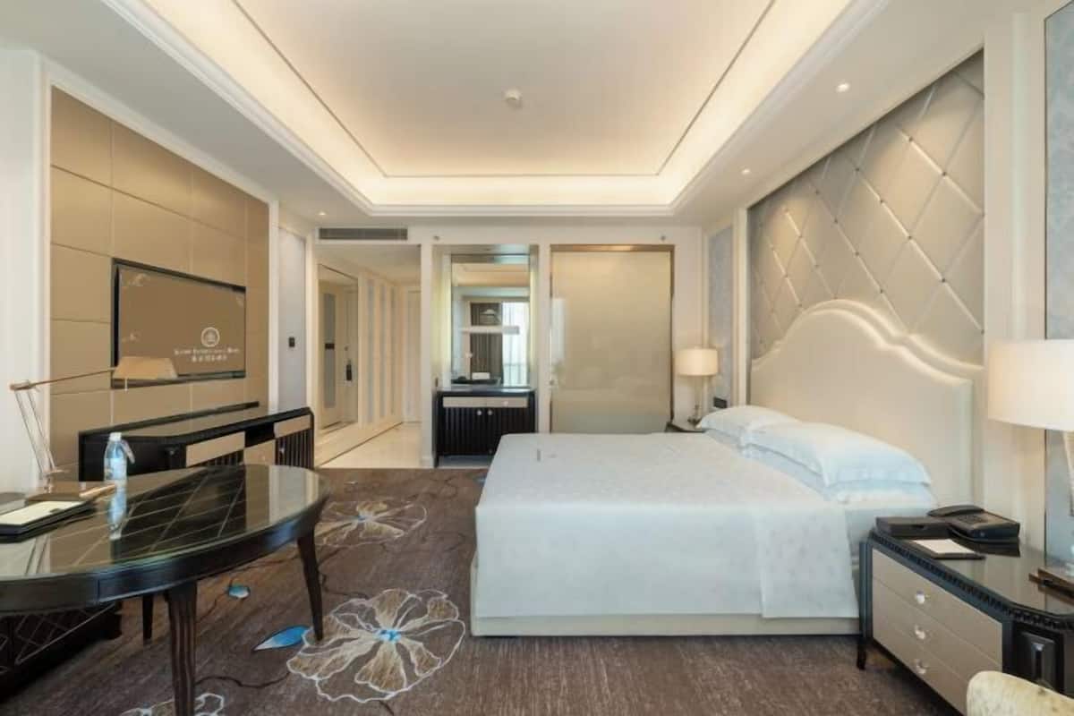 1 Schlafzimmer, Minibar, Zimmersafe, Schreibtisch