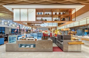 Se ofrece un desayuno bufé todos los días (por un coste adicional)