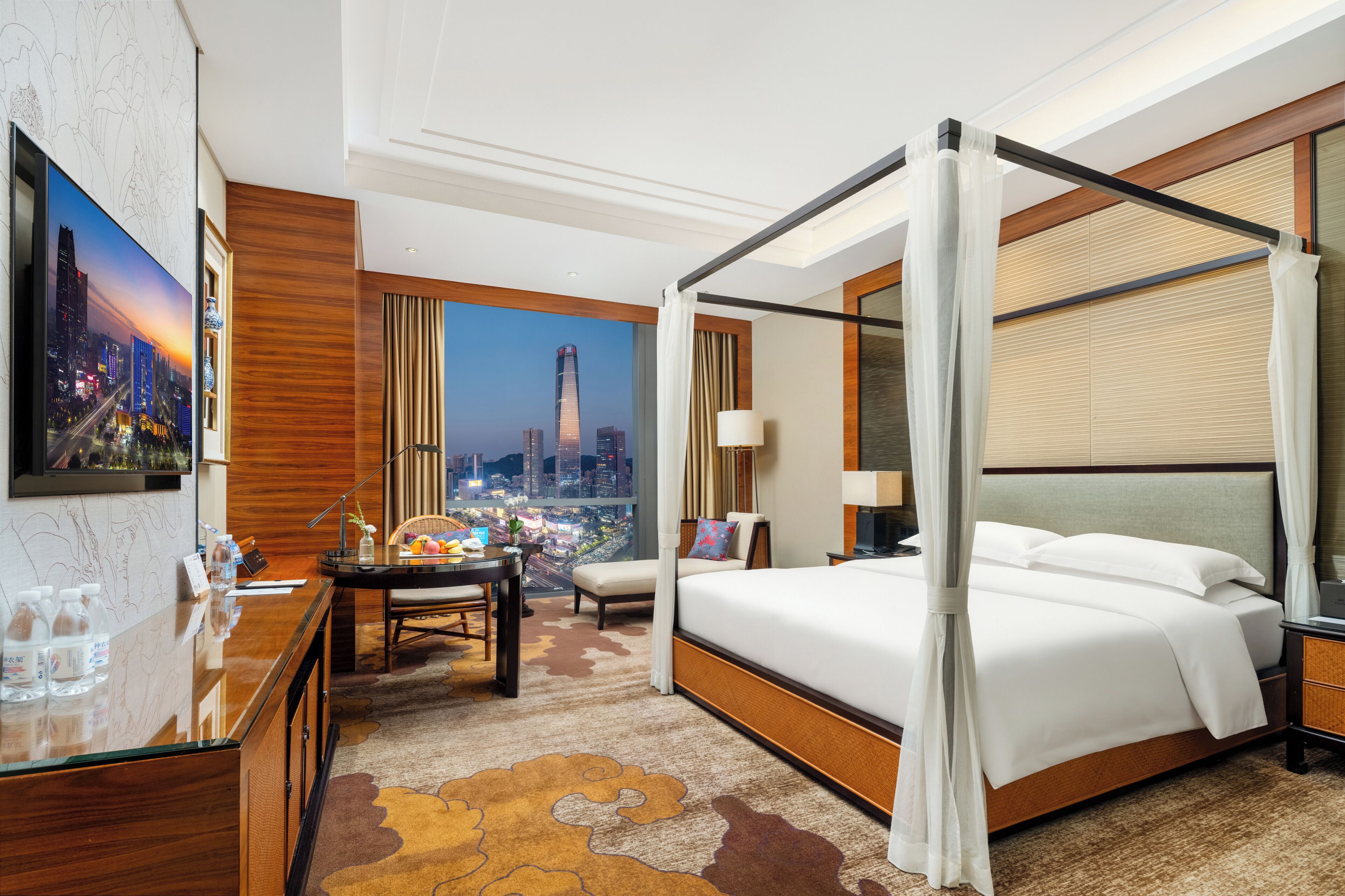 Phòng đôi Business | Minibar, két bảo mật tại phòng, bàn, phòng cách âm 