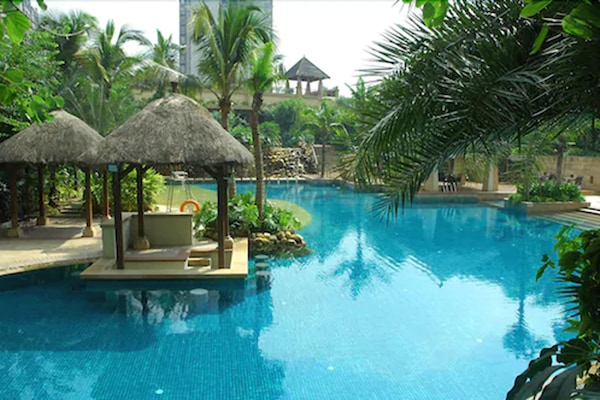 Indoor pool, outdoor pool