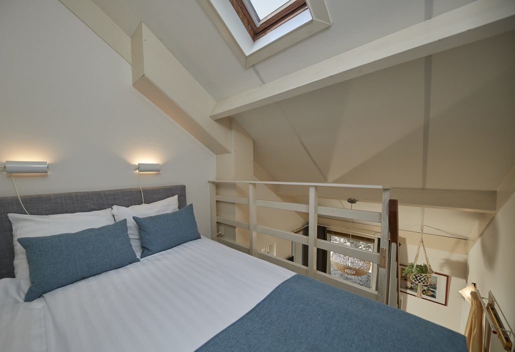 apartment | 1 bedroom, in-room safe, desk, iron/ironing board