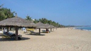 Beach nearby - Thao Ha Muine Hotel (Mui Ne)
