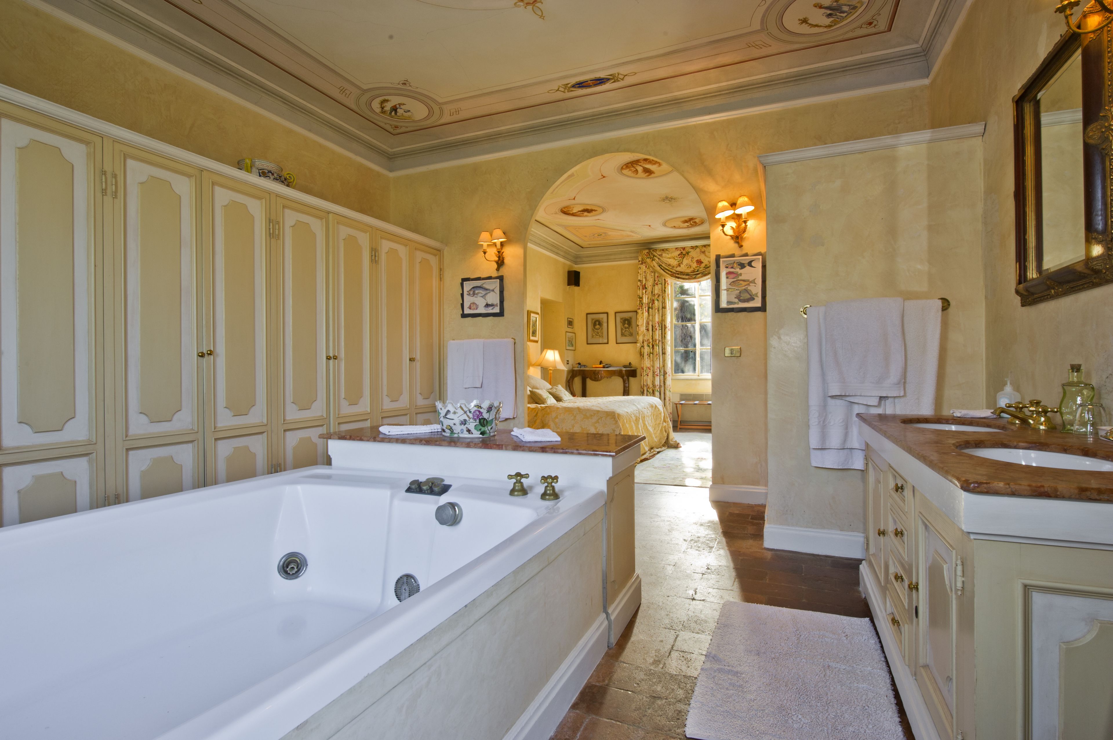 deluxe suite | bathroom | free toiletries, hair dryer, towels, soap