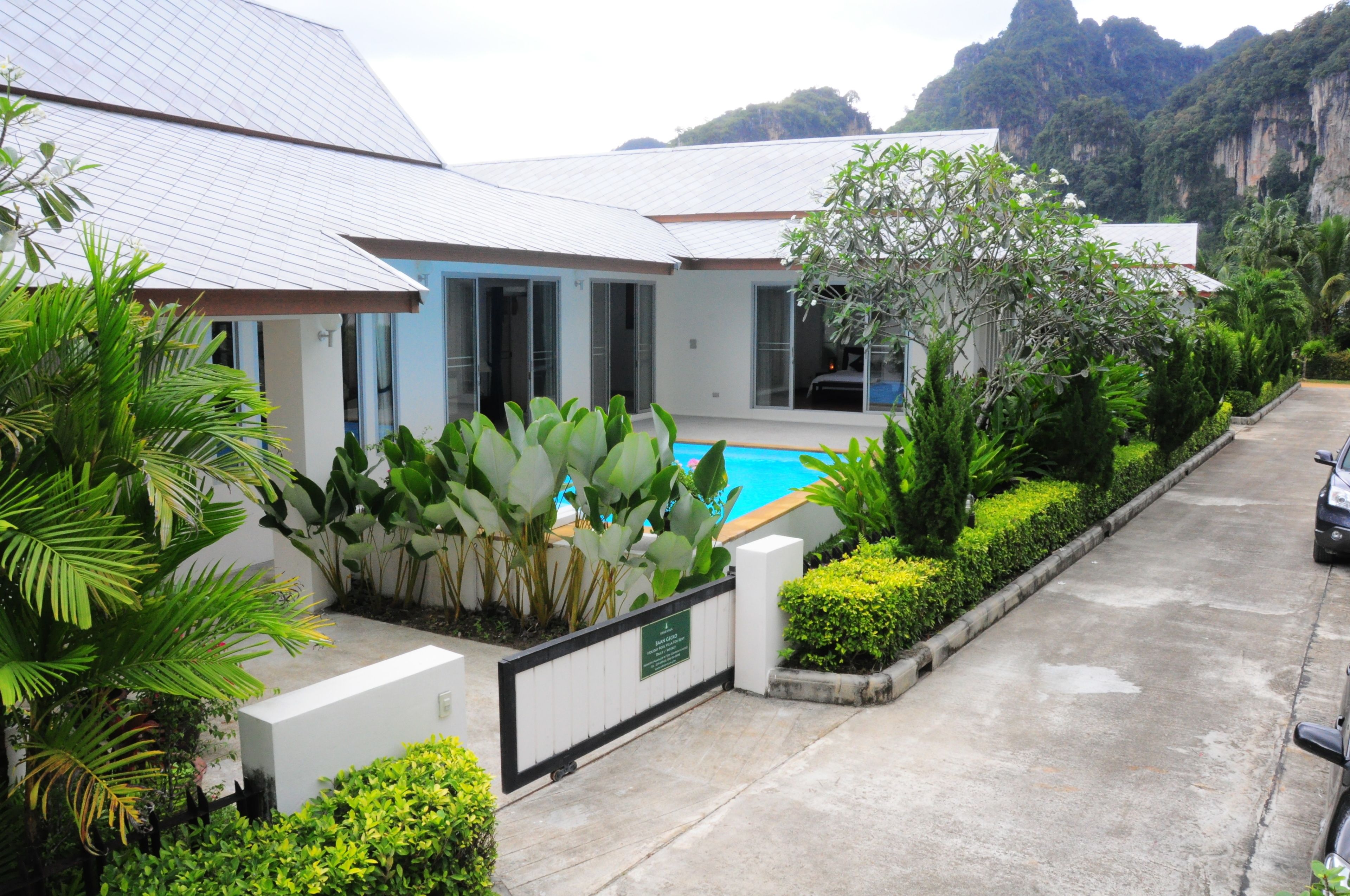 Thai massages, body scrubs, manicures and pedicures, massages