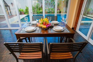 In-room dining - Baan Manu Chang (Krabi)