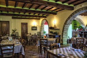 Frühstück, Mittagessen, Abendessen, italienische Küche