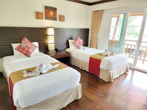 Deluxe Room, Balcony, Sea View | In-room safe, desk, blackout curtains, free cots/infant beds - Lanta Mermaid Boutique House (Ko Lanta)