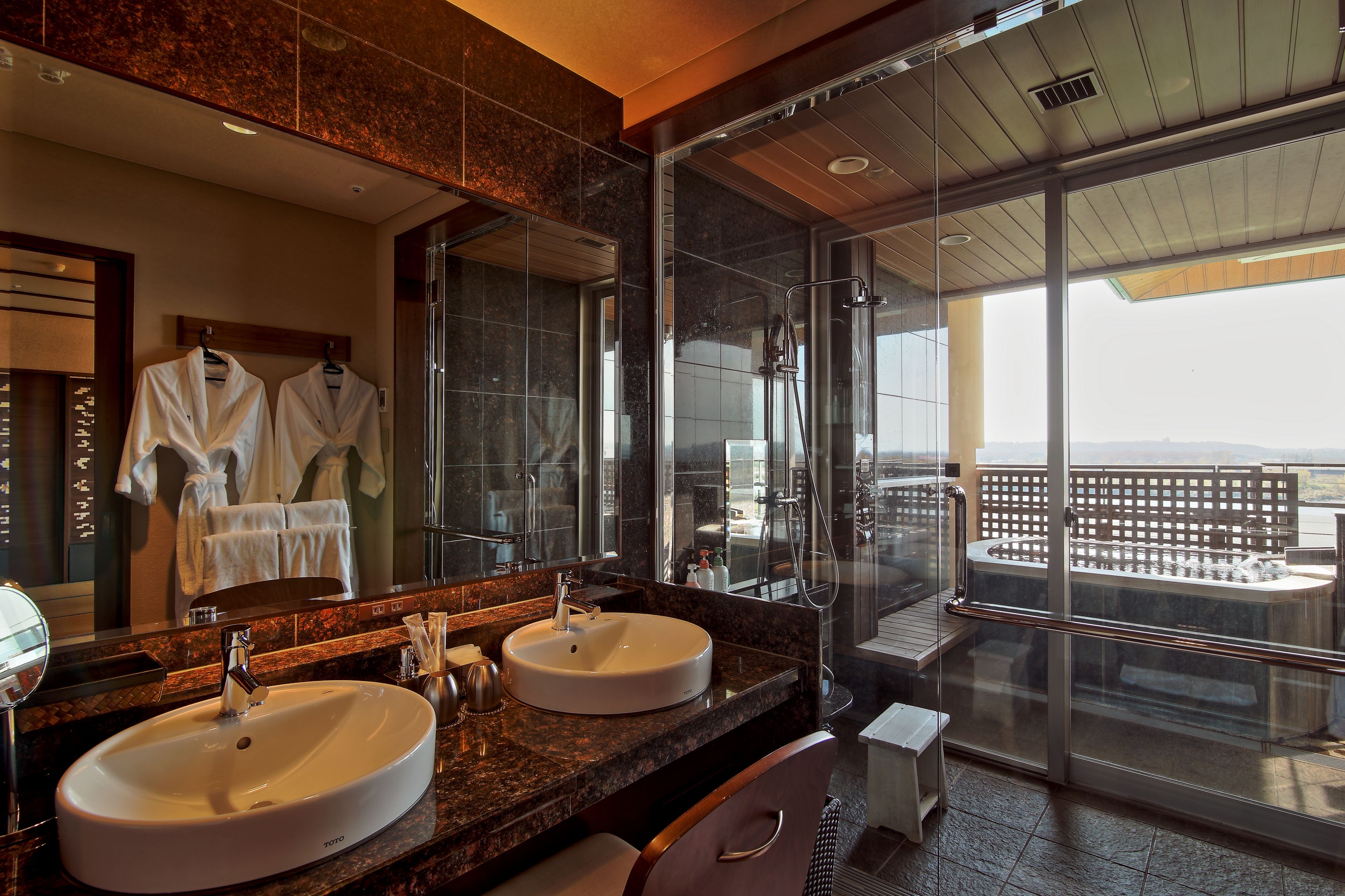 spring water bathtub, free toiletries, hair dryer, slippers