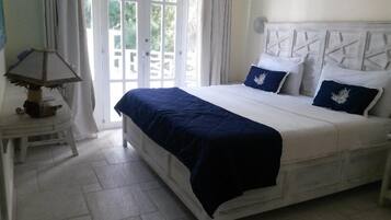 Apartment, 1 King Bed, Terrace, Sea View | 3 bedrooms, down comforters, in-room safe, desk