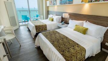 SÀngtillbehör av högsta kvalitet och minibar