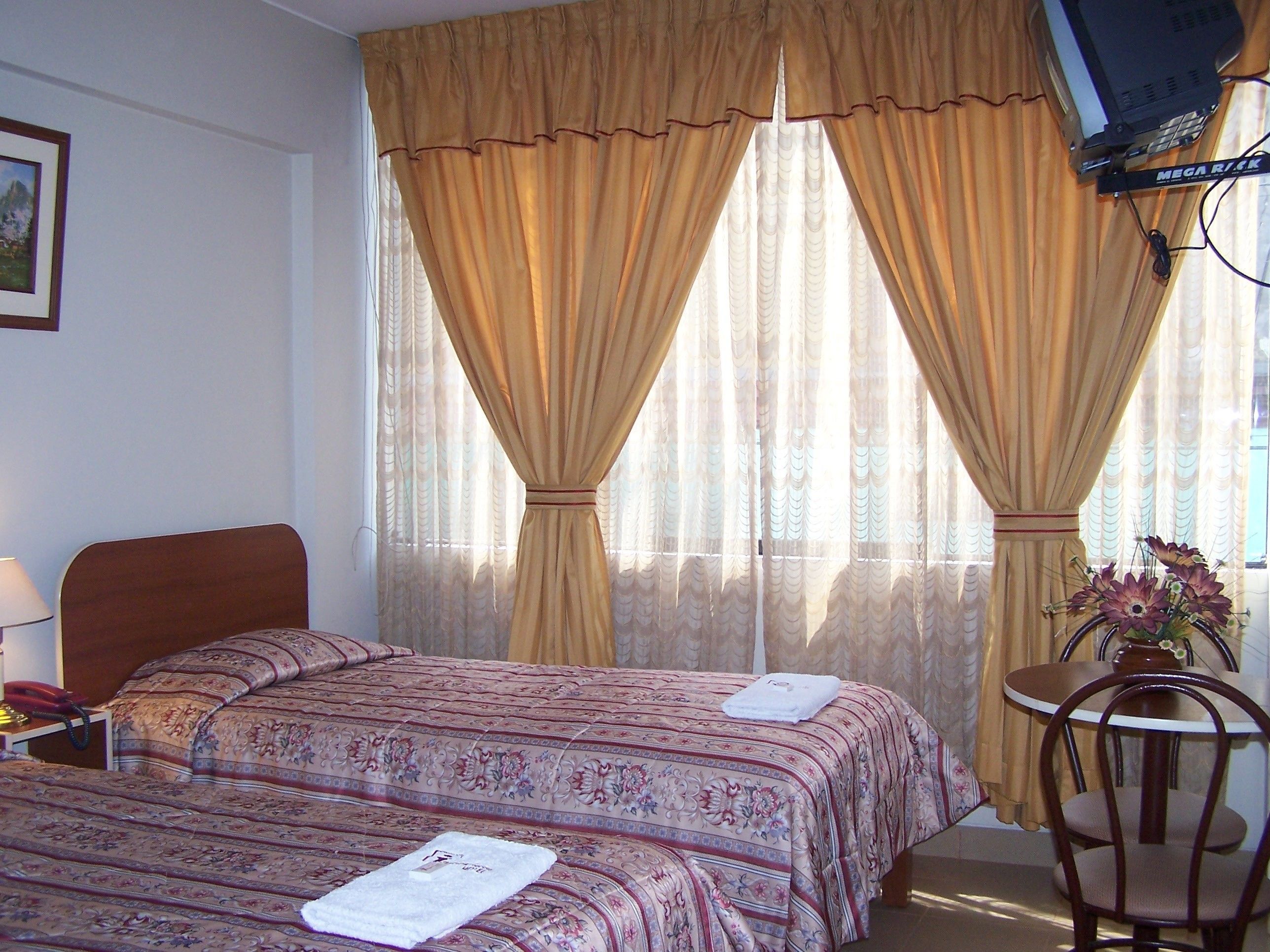 Twin Room | In-room safe, desk, free WiFi