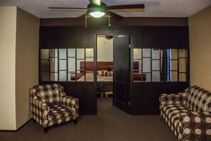 Familie studio suite | Een strijkplank/strijkijzer, gratis wifi, beddengoed