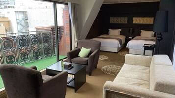 1 habitación, ropa de cama de alta calidad, edredón y escritorio