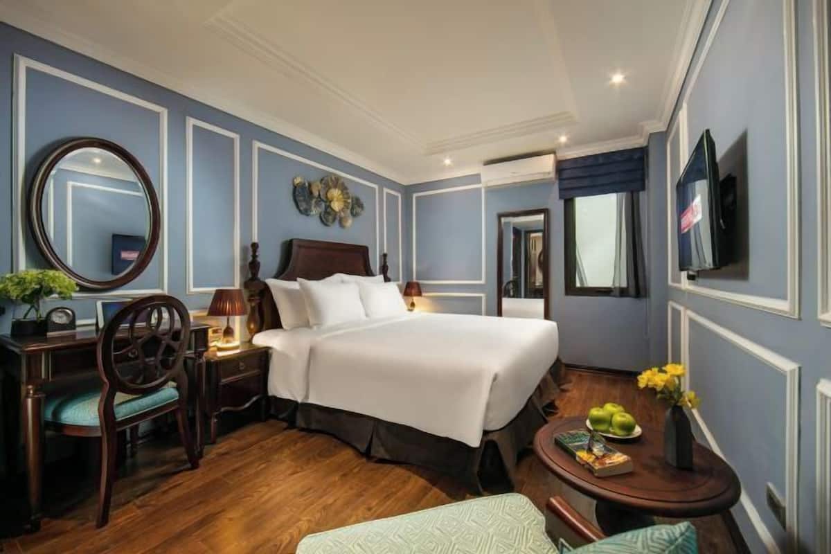 1 bedroom, minibar, in-room safe, desk