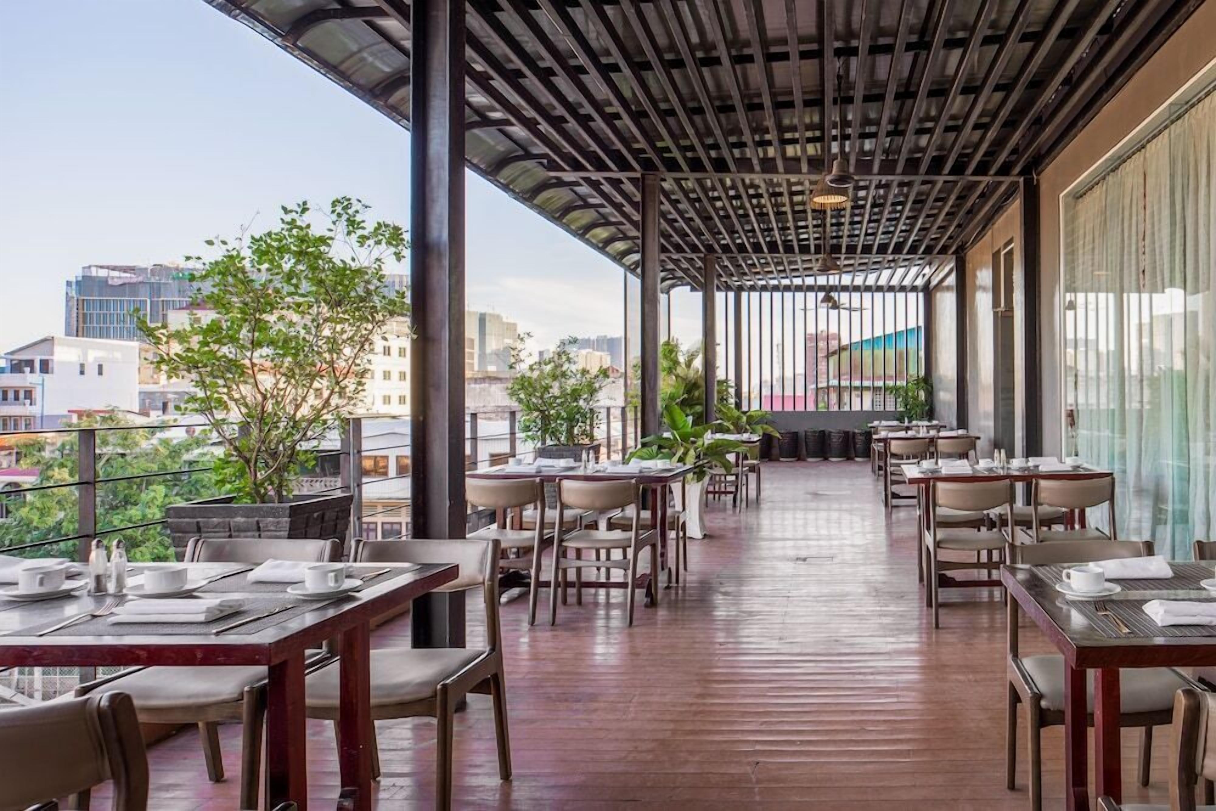 2 Restaurants, Frühstück, Mittagessen, Abendessen, internationale Küche