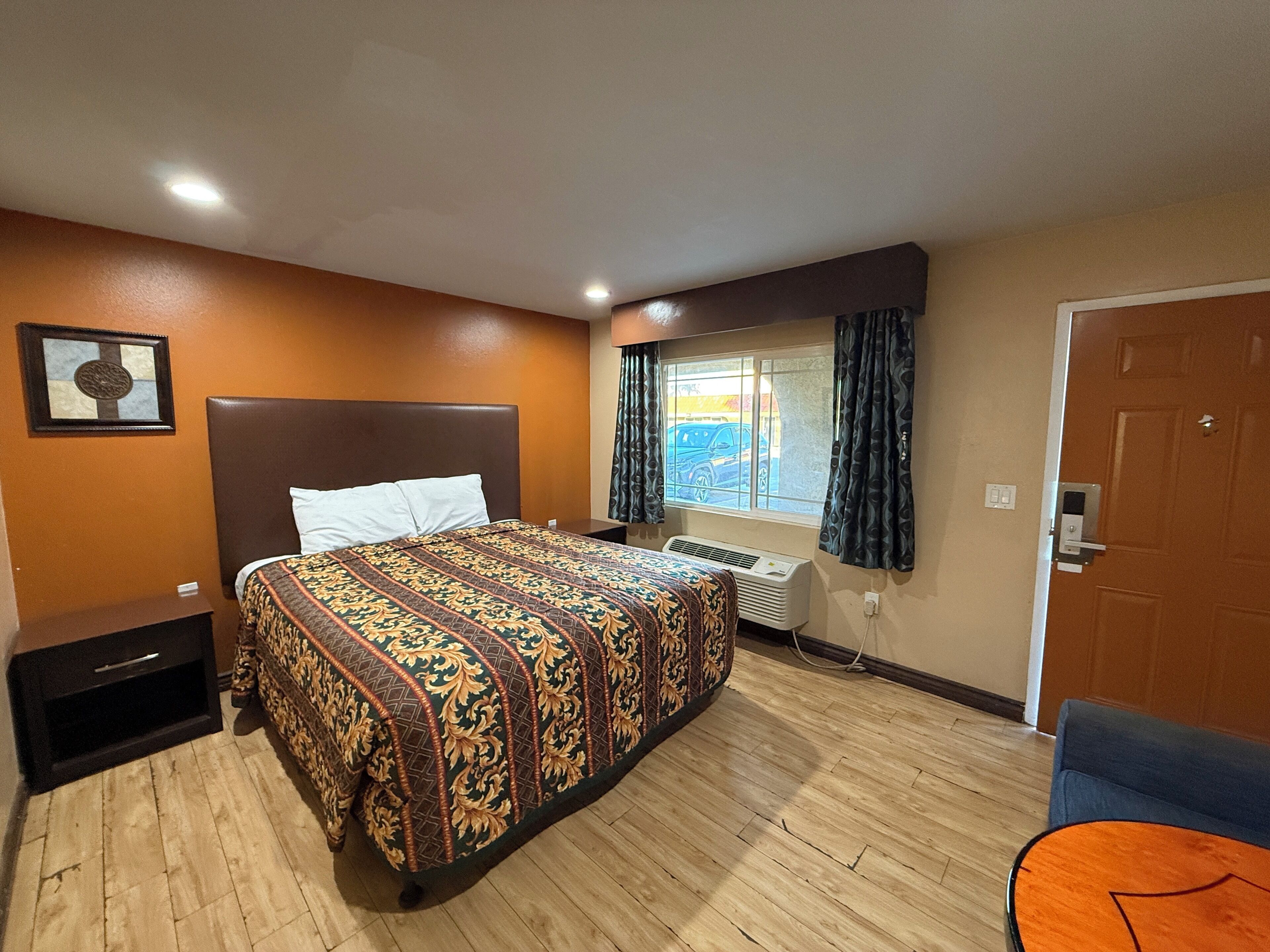 Strykejern/-brett, wi-fi (inkludert) og sengetøy