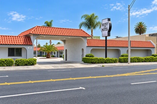 Rocky Inn Motel