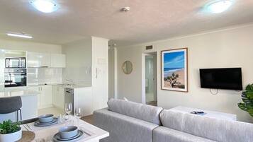 Deluxe-Apartment, 1 Schlafzimmer | Individuell dekoriert, individuell eingerichtet, schallisolierte Zimmer