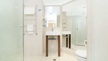 Apartment, 2 Bedrooms, Balcony | Bathroom | Hair dryer, towels