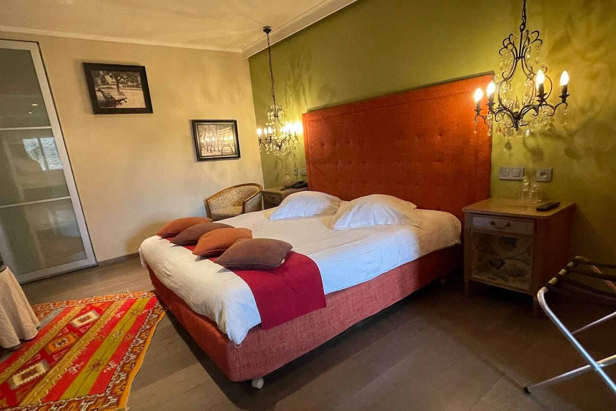 Habitación doble superior, hidromasaje | 1 habitación, sábanas de algodón egipcio y ropa de cama de alta calidad