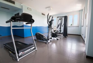 Gym - Hotel Mediterraneo (Villa Cortese)