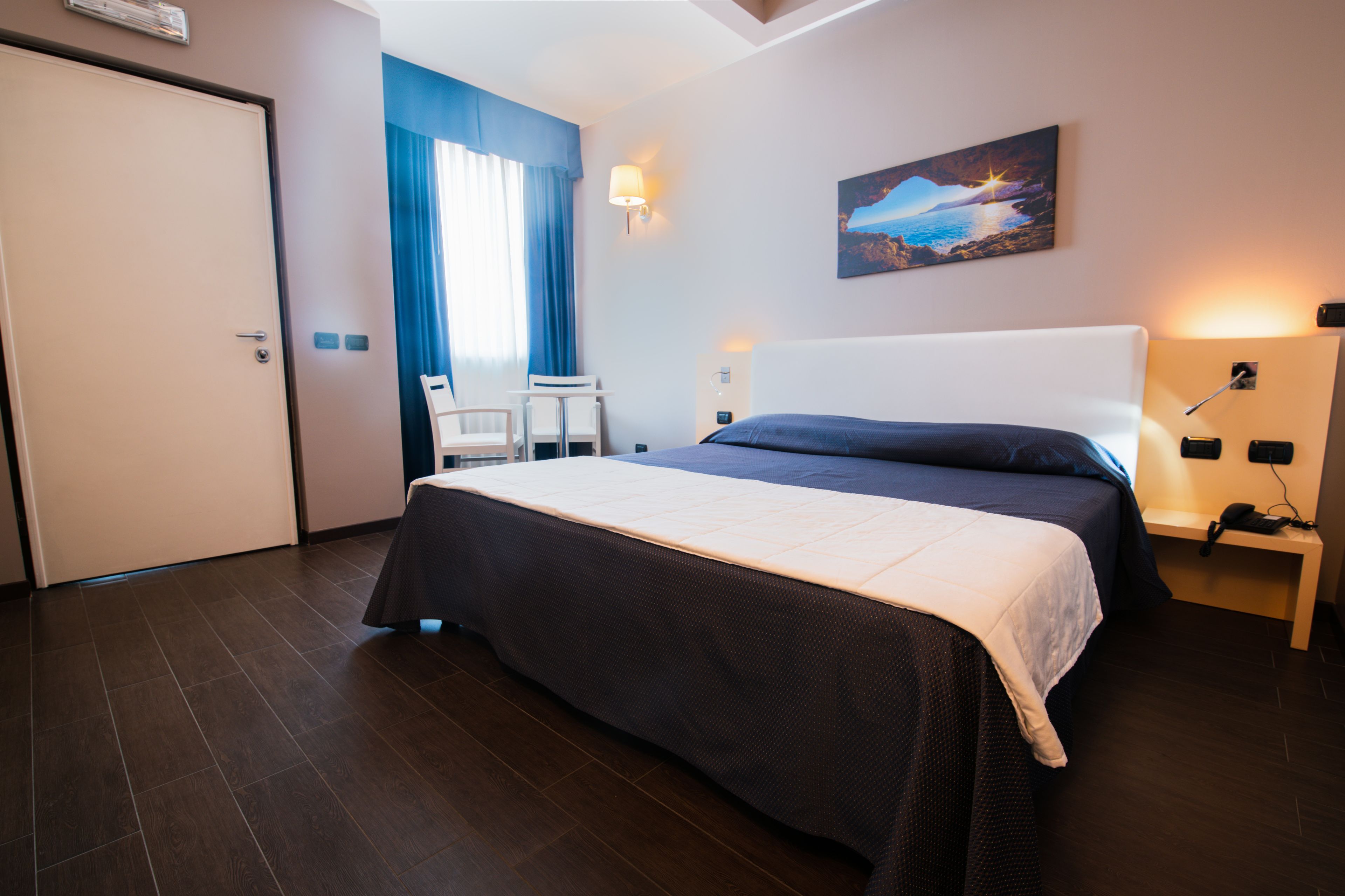 double room single use | 1 bedroom, premium bedding, minibar, in-room safe