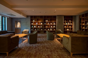 Library - Higashikawa Asahidake Onsen Hotel Bear Monte (Higashikawa)