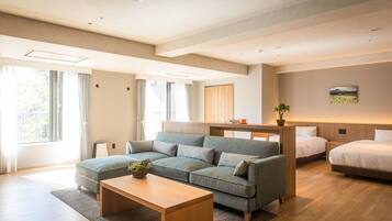 Luxury Twin Room | Premium bedding, down comforters, in-room safe, desk