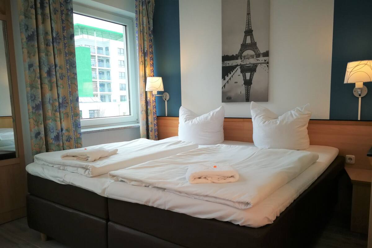 Classic Double Room | Hypo-allergenic bedding available, down comforters, pillowtop beds