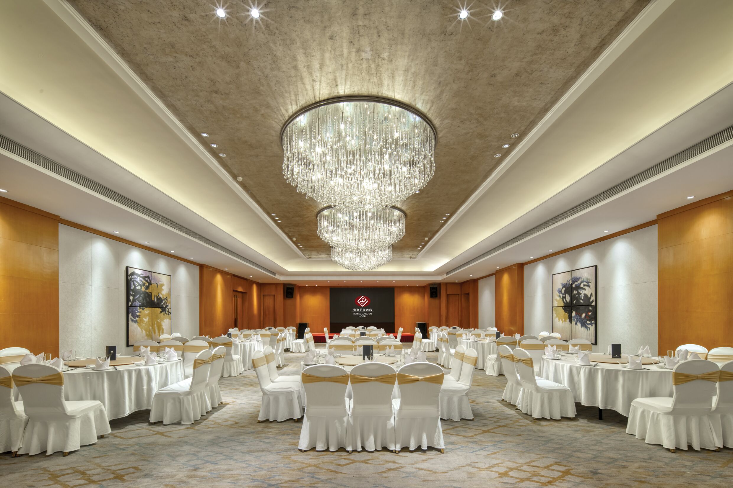Foto - Royal Garden Hotel
