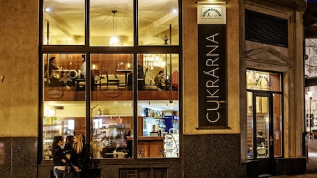 Coffee shop. Grandezza Hotel Luxury Palace