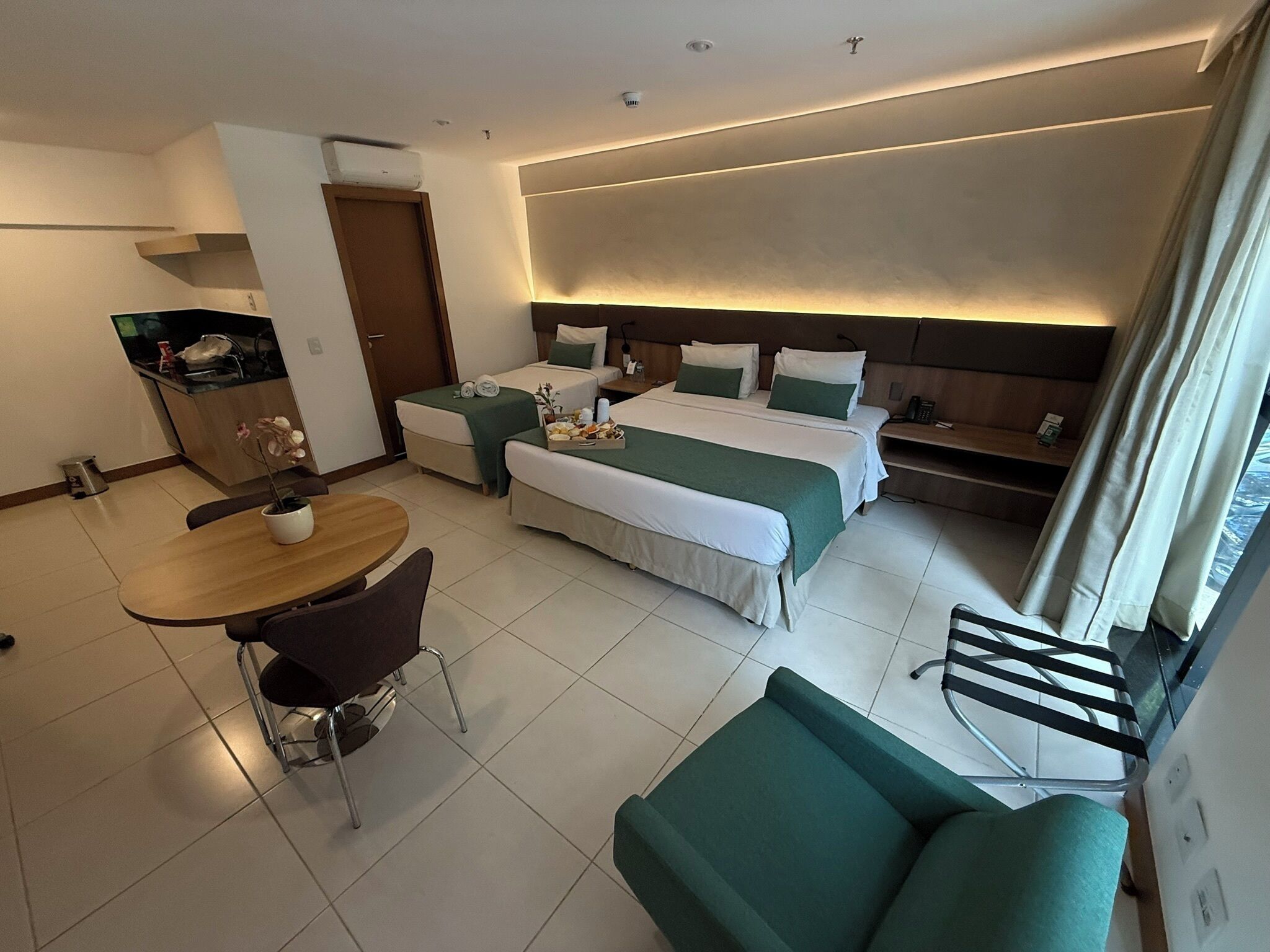 Foto - Athos Bulcão Hplus Executive