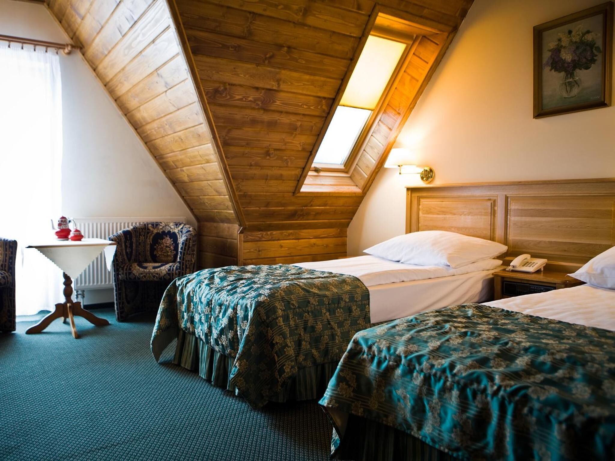 twin room | in-room safe, desk, free cots/infant beds, rollaway beds