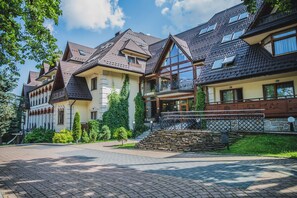 Front of property - Hotel Belvedere Resort & SPA (Zakopane)