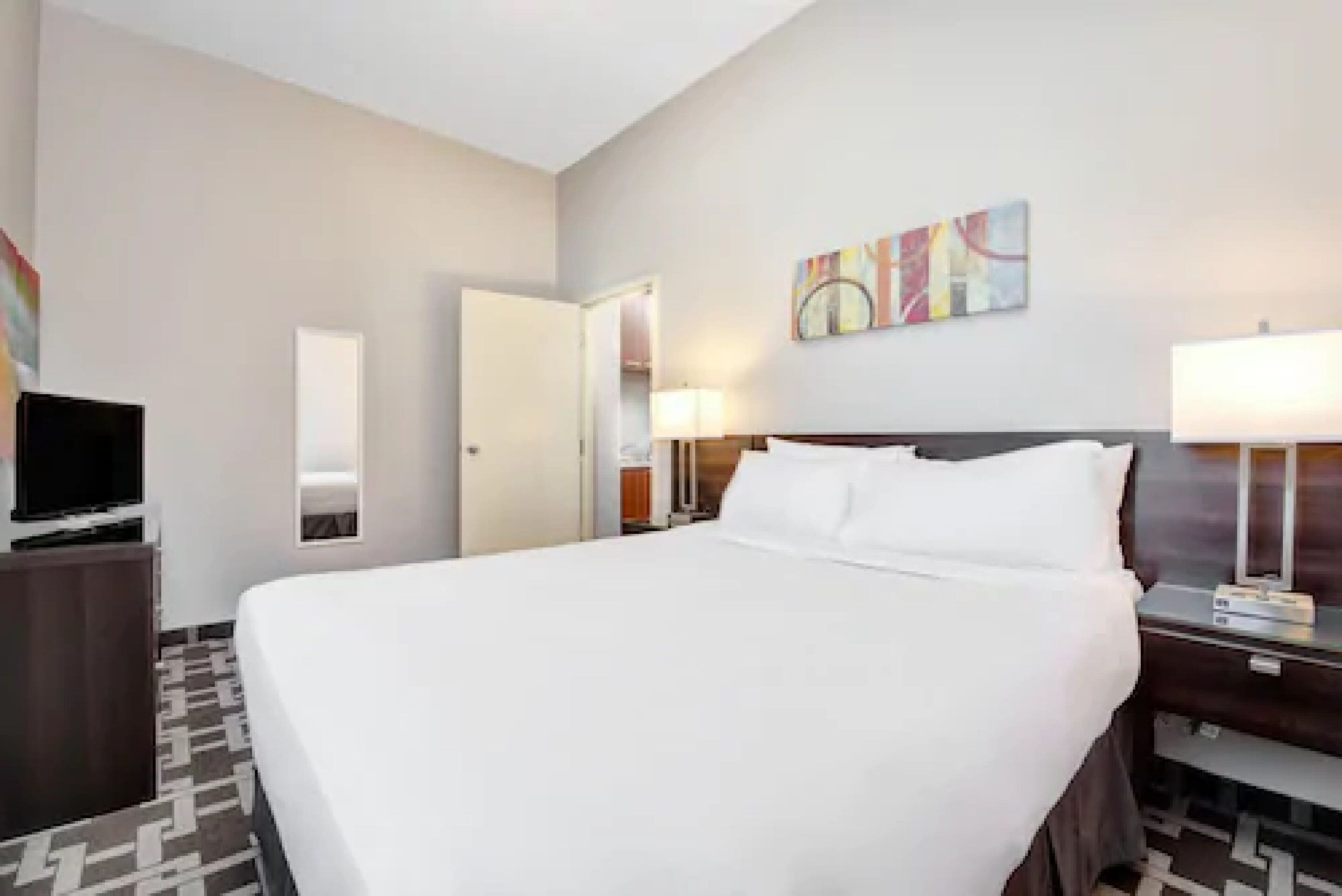 suite, 1 queen bed, kitchenette | 2 bedrooms, premium bedding, pillow-top beds, in-room safe