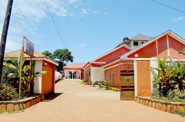 ทางเข้าที่พัก