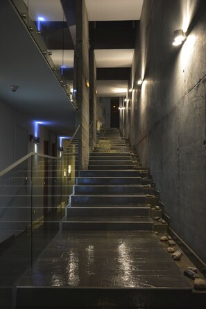 Staircase - Natalino Hotel Patagonia (Natales)