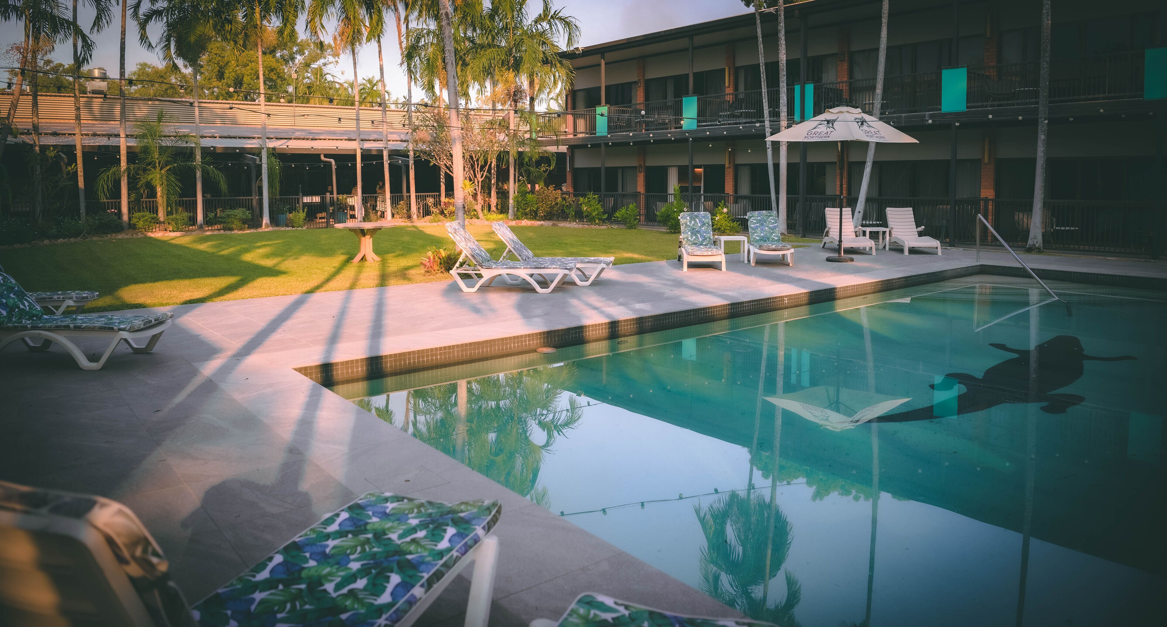 المنشأة من الخارج