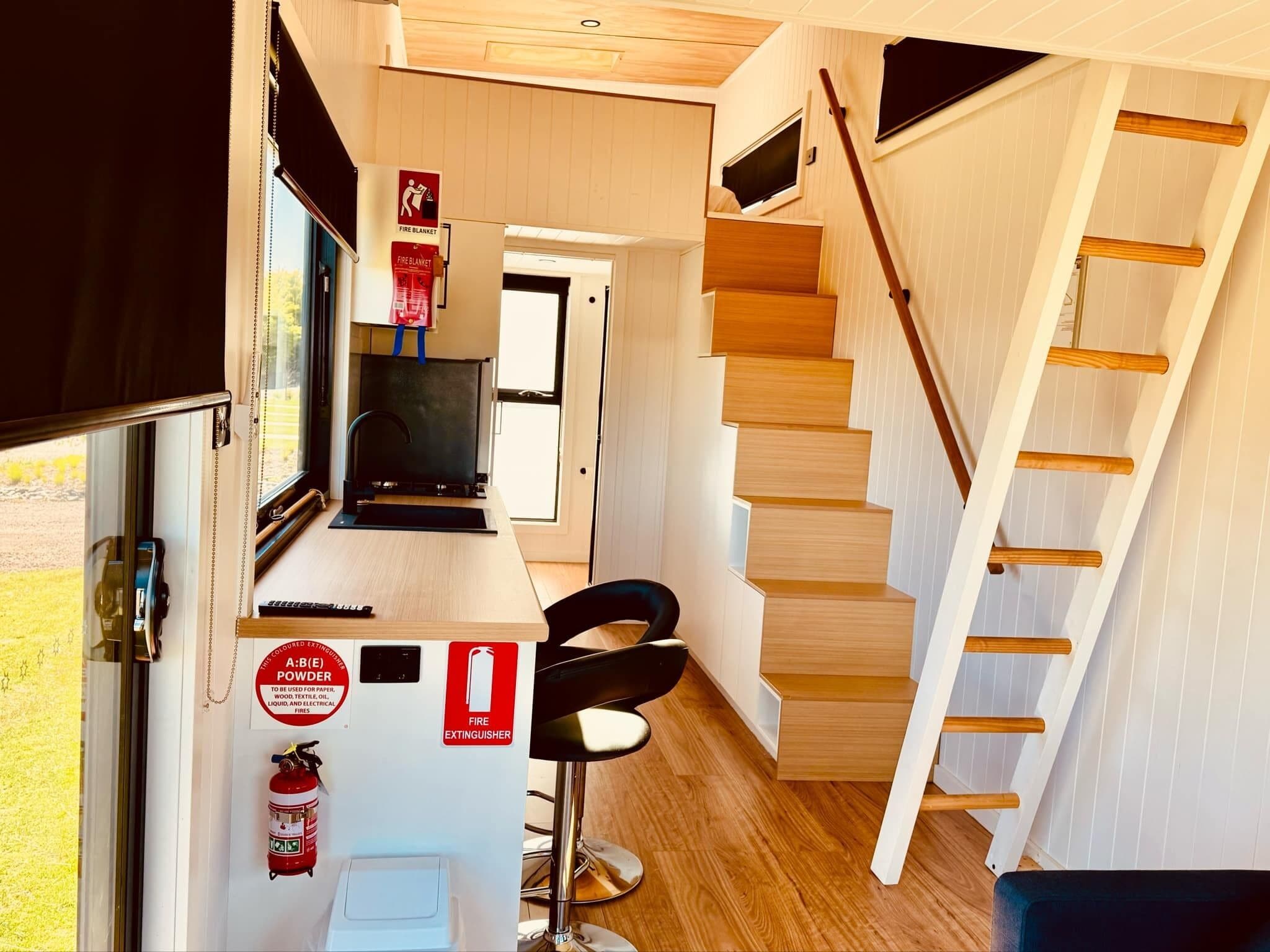 family cabin, non smoking, valley view | private kitchen | fridge, microwave, toaster, cleaning supplies