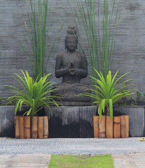 Exterior detail - Jimbaran Lestari Hotel & Residence – Spa (Jimbaran)