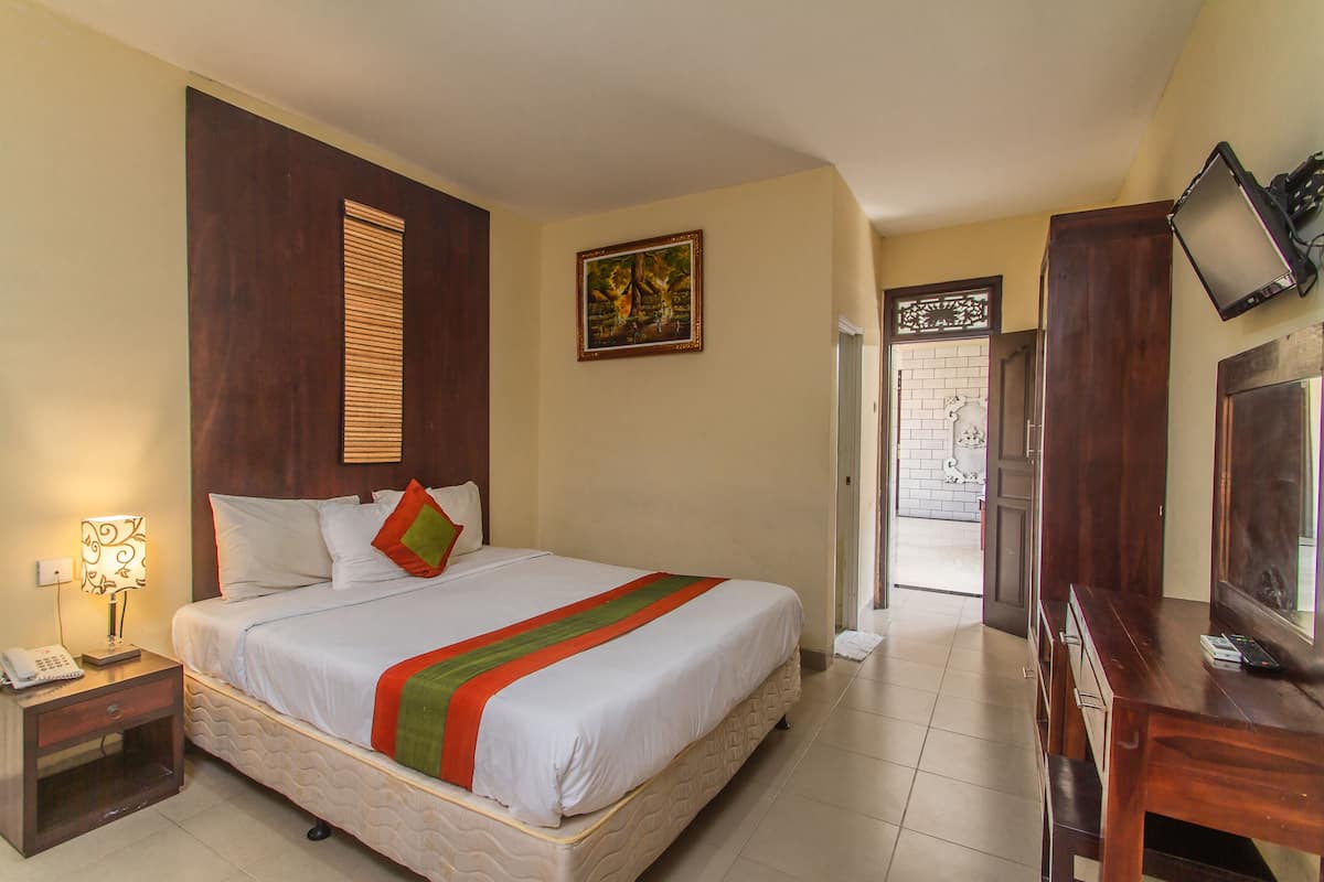 Standard Room | In-room safe, desk, rollaway beds, free WiFi