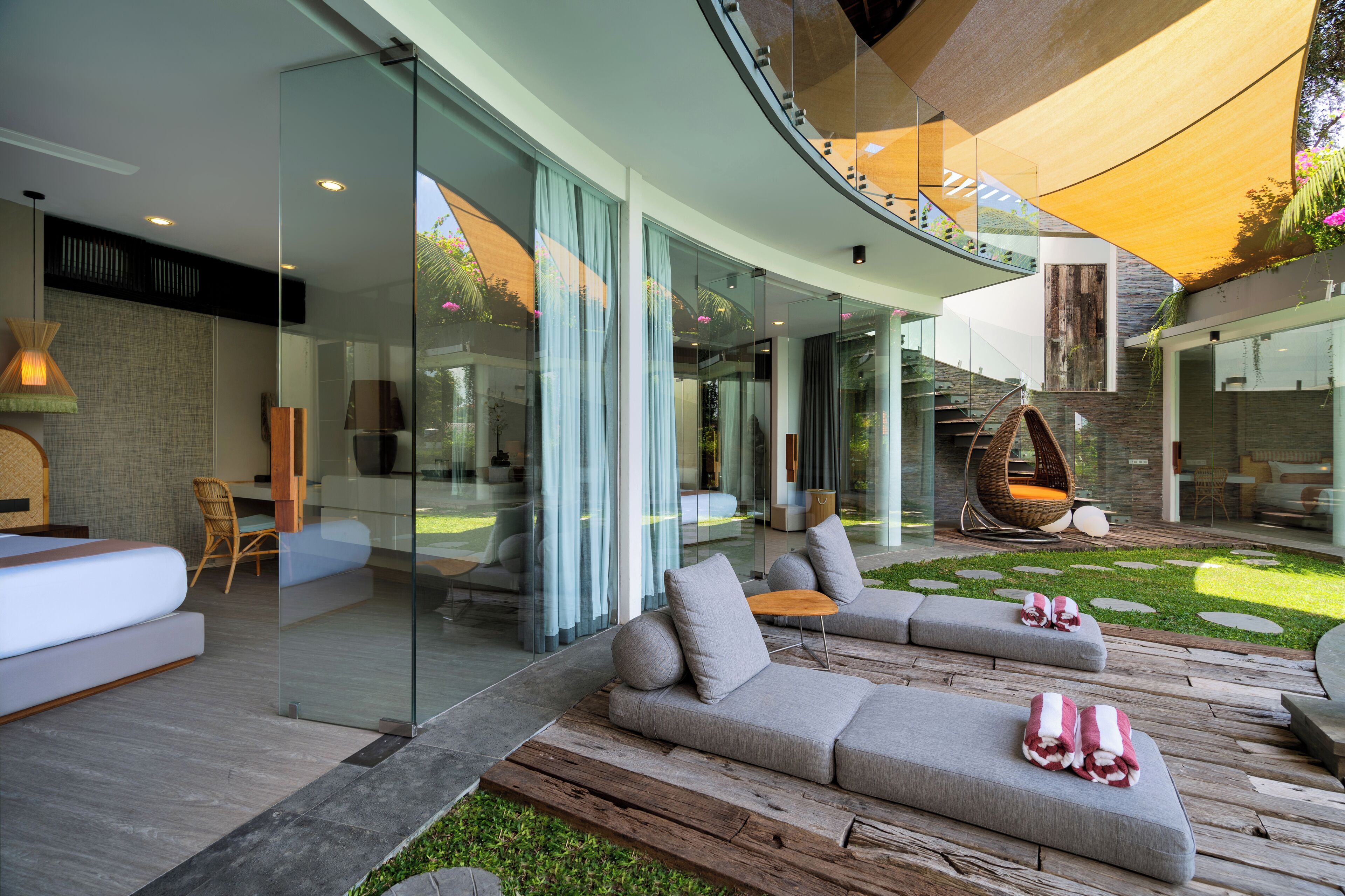 Vila Mewah, 4 kamar tidur, kolam renang pribadi, pemandangan kebun | Teras/patio