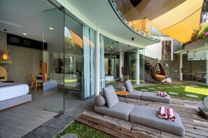 Luxury Villa, 4 Bedrooms, Private Pool, Garden View | Terrace/patio - Villa Toraja by Lifestyle Retreats (Canggu)