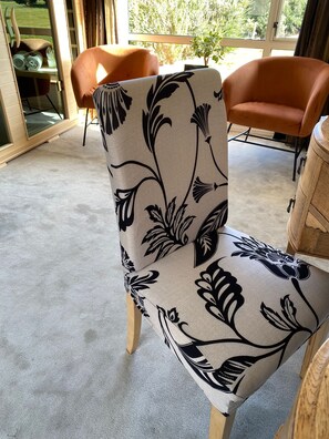 Free WiFi - Vibrant Living Retreat (Hanmer Springs)