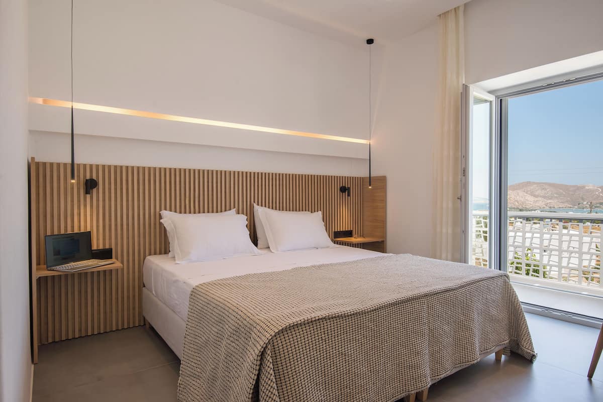1 bedroom, in-room safe, soundproofing, iron/ironing board