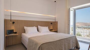 Safe på rommet, individuelt innredet, lydisolert og strykejern/-brett