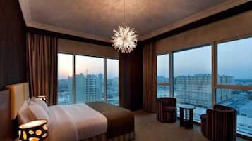 Egyptian cotton sheets, Select Comfort beds, individually furnished