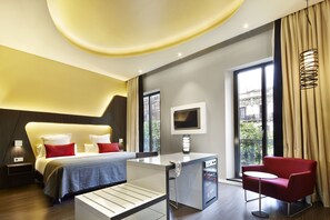 Premium bedding, down duvets, minibar, in-room safe - Hotel Vincci Gala (Barcelona)