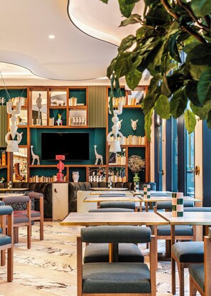 Lobby sitting area - Hotel Vincci Gala (Barcelona)
